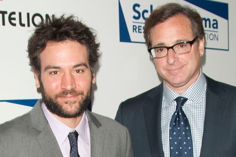 Elenco de ‘How I met your mother’ también recuerda a Bob Saget, el ‘narrador perfecto’ de la icónica serie