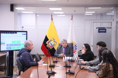 Comisión del Trabajo insiste con reformas sobre evaluación y estabilidad de servidores públicos que constaban en la Ley de Integridad, declarada inconstitucional