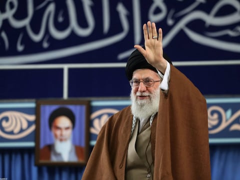 El ‘sacrificio’ que realizó el ayatolá Alí Jameneí, según portavoz de Irán