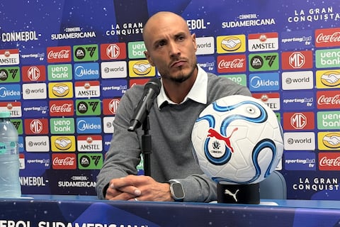 David González, DT de América de Cali, tras el empate en la Sudamericana: ‘La cancha fue difícil, pesada, y Macará aprovechó eso’