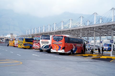 Más de 136.000 viajeros saldrán de Quito por el feriado de año nuevo: estos son los destinos preferidos de los capitalinos