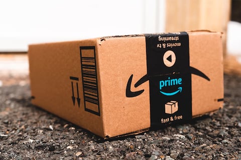 Amazon tiene el buzón de $54 que le impide a los piratas de porche llevarse tus paquetes de Navidad