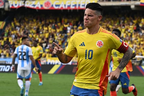 James Rodríguez habría rechazado millonaria oferta de Ecuador y apunta a la MLS, según prensa colombiana