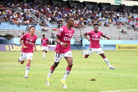 Independiente del Valle busca una victoria en su visita a la Universidad Central de Venezuela en el grupo H de la Copa Libertadores
