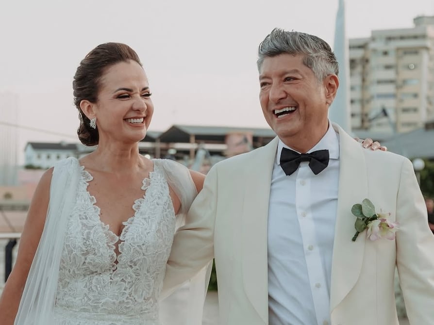 Prefecta Marcela Aguiñaga eligió una torta de bodas al estilo pavlova, elaborada por una pastelera guayaquileña