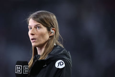 Marie-Louise Eta hace historia: primera mujer en dirigir un equipo de Bundesliga en la élite masculina