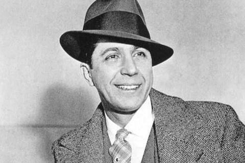 Fundación busca salvaguardar patrimonio de Carlos Gardel