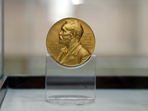 María Corina Machado habría entregado medalla del Nobel a Donald Trump, esto dijo el Comité