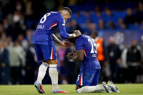 ¡Con drama! Chelsea vence al Liverpool en el partido de la fecha 7 de la Premier League