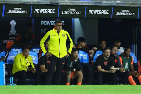 El cruce de César Farías con un periodista en La Bombonera: ‘¿Está en la rueda de prensa o está de chiste?’