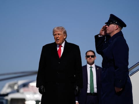 Donald Trump dice que Washington tal vez opte por ‘una toma de control amistosa de Cuba’