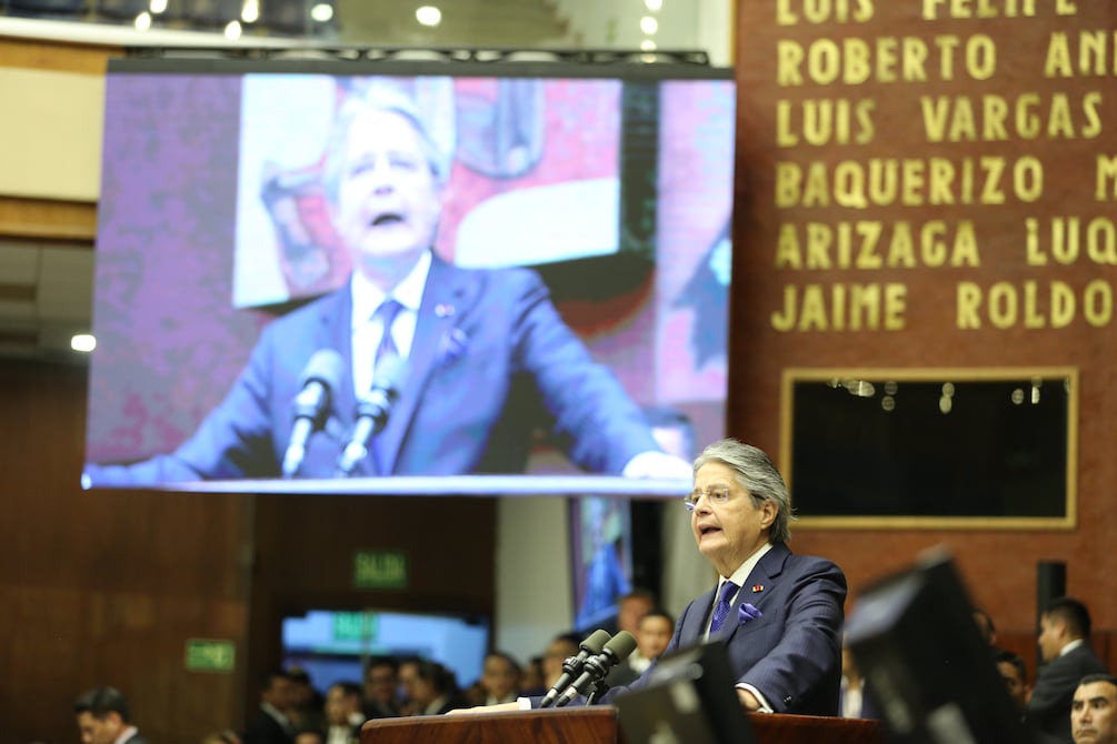 No hubo peculado ni delincuencia organizada y se pasó el tiempo de investigación previa: las razones por las que se archivó caso contra Guillermo Lasso