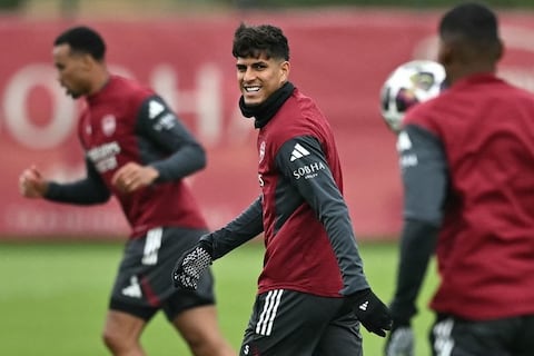 Piero Hincapié, defensa del Arsenal, antes del duelo con el Atlético de Madrid: ‘Tenemos que jugar como si hubiese empezado otra vez la liga’