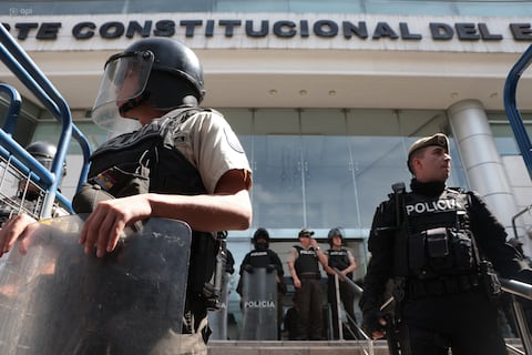 Contraloría abre una auditoría a la Corte Constitucional por la gestión del personal y el pago de sueldos