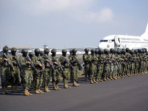 ‘Escalada de violencia’ lleva al Ministerio de Defensa, a la Fuerza Terrestre y a la Base Naval de Salinas a declarar la emergencia por 60 días