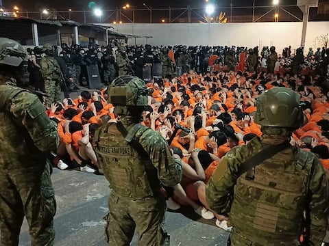 $ 20 por un aceite y $ 5 por una pastilla: así funcionaría la economía criminal en las cárceles de Ecuador, según estudio