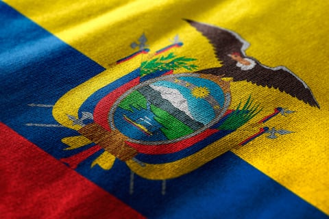 Estos son los elementos del escudo de Ecuador