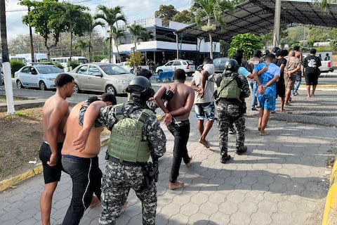 Cuatro hombres fueron baleados en dos sectores de Esmeraldas