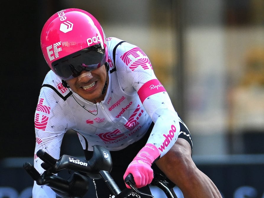 Canales para ver En Vivo a Richard Carapaz en la tercera etapa del Giro de Italia 2025