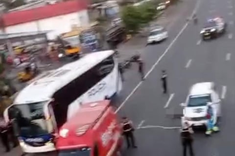 Ataque armado en la vía Perimetral deja tres muertos y un herido