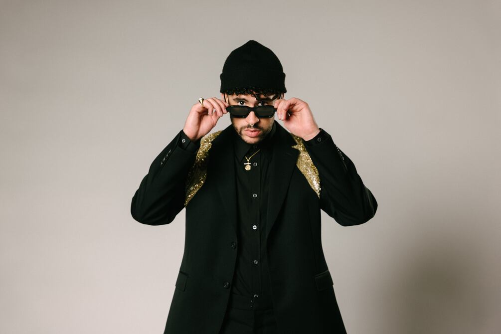 Bad Bunny regresa a la actuación en ‘Caught stealing’ junto con Austin Butler y Zoë Kravitz