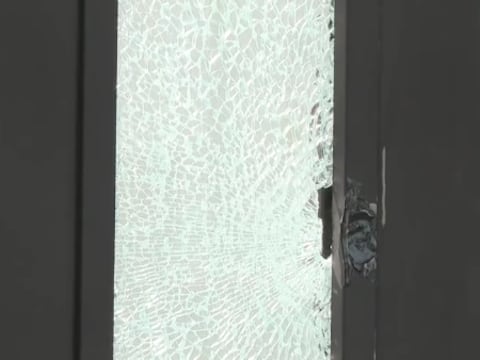 Policía investiga ataque a plantel educativo en Guayacanes, en el norte de Guayaquil