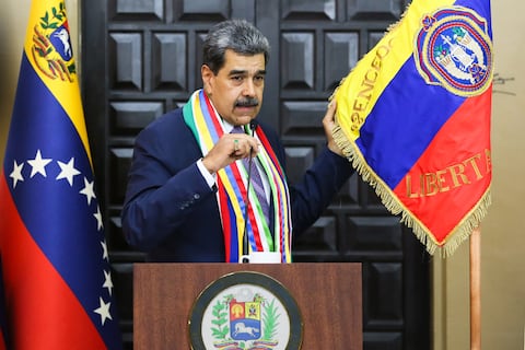 Nicolás Maduro recibe el premio Arquitecto de la Paz tras el Nobel de la Paz otorgado a María Corina Machado