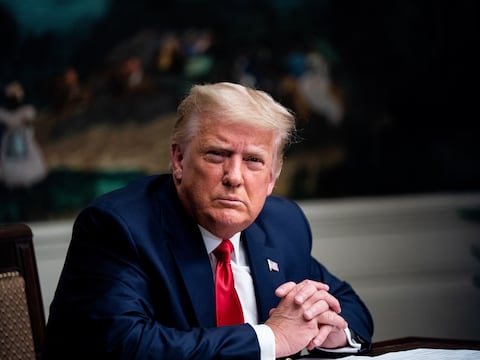 Donald Trump pide investigación federal sobre presuntos vínculos entre Epstein y Bill Clinton