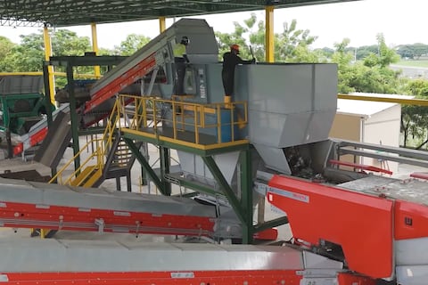 Planta clasificadora de residuos reduce huella de carbono en Samborondón: 17.151 toneladas de desechos se gestionaron en primer año de operaciones