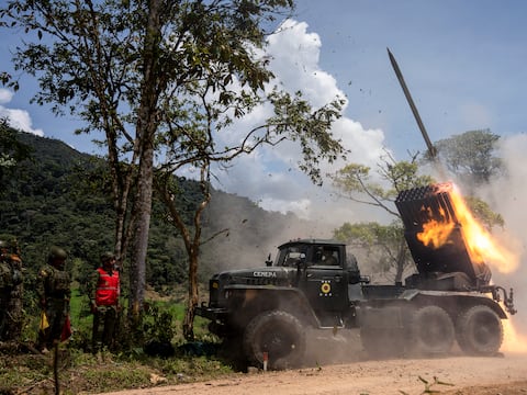 “Hemos decidido atacar a los grupos irregulares para cuidar a nuestros ciudadanos’, dice ministro de Defensa sobre intervenciones en parque nacional Podocarpus
