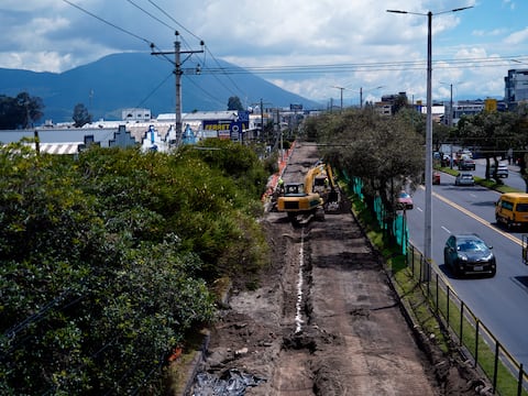 Obras viales se ajustarán en Quito durante el toque de queda