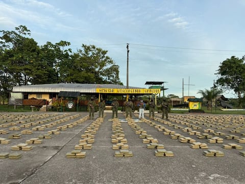 Operativo militar en Sucumbíos incauta más de dos toneladas de droga