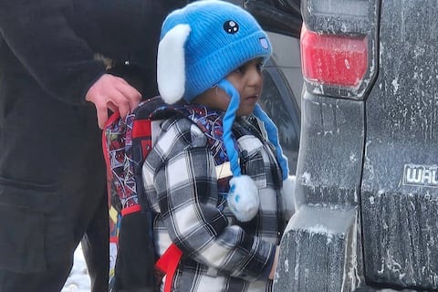 ¿Qué papel puede cumplir el Estado ecuatoriano en el caso de niños y adultos detenidos por ICE en EE. UU.? Esto opinan nuestros expertos