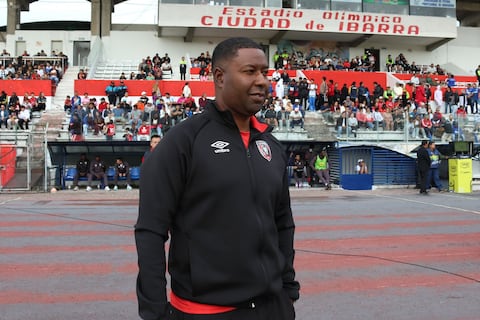 ‘Entrenamos como el tiburón, lo más importante es lo que sigue’, dice Édison Méndez, DT de Leones FC, tras vencer a Emelec