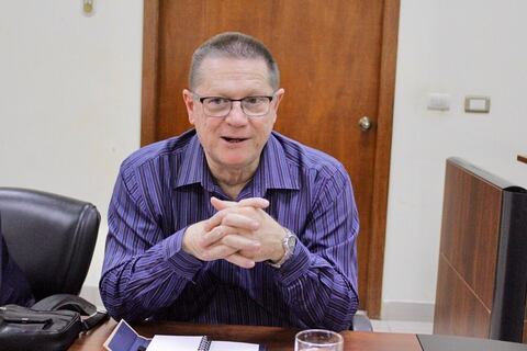 Ecuador declara a embajador de Cuba y cuerpo diplomático personas ‘non gratas’ y dispone su salida del país