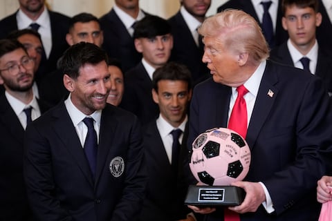 Donald Trump plantea la histórica pregunta en la Casa Blanca: ¿Quién es mejor, Messi o Pelé?