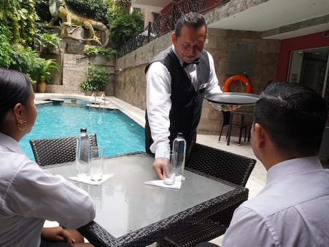 Hoteles de Guayaquil apuntan a los ‘pases de día’ y bufés para enganchar visitantes en este feriado