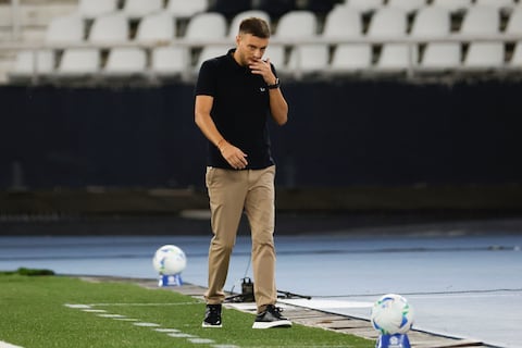 Un Martín Anselmi ‘en la cuerda floja’ vuelve a Ecuador con Botafogo para enfrentar a Barcelona SC en la Copa Libertadores