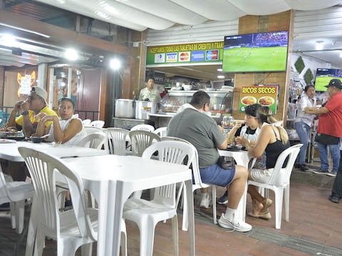 Cangrejales de Sauces 6 atienden este viernes tras colocación de sellos municipales