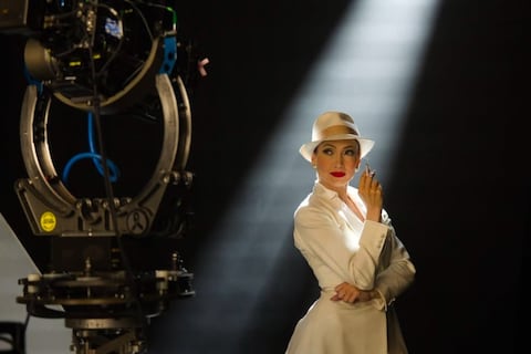 Primer vistazo a Jennifer Lopez en ‘El beso de la mujer araña’, cinta que se estrenará en el Festival de Cine de Sundance