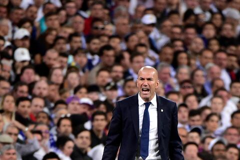 Prensa de Francia tiene a su favorito para asumir la selección: Zinedine Zidane