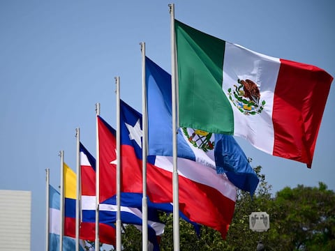 Perú pedirá modificar la Convención de Caracas tras asilo a ex primera ministra por México