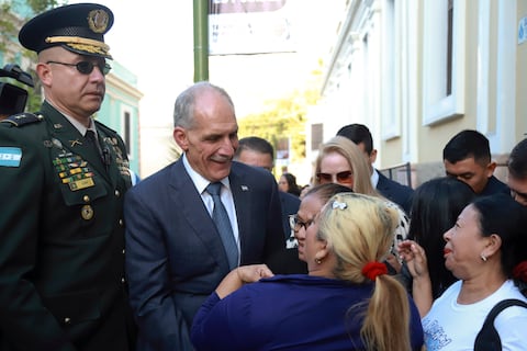 En vivo: Nasry Asfura jura como presidente de Honduras