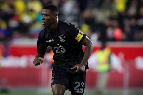 Yaya Touré llena de elogios a Moisés Caicedo: ‘Lo tiene todo y creo que es un jugador brillante’