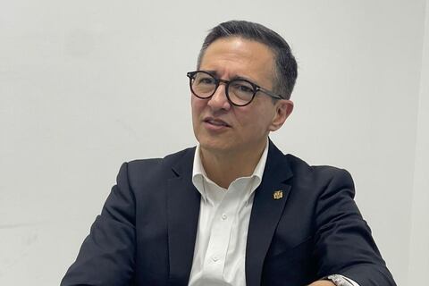 Pedro José Freile: La posibilidad de que un presidente dure cuatro años en la actual circunstancia económica es relativamente baja