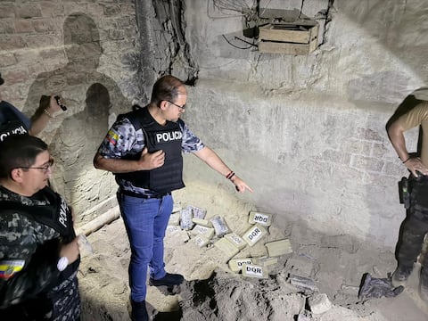 Bloques de droga fueron hallados enterrados Tarifa: detenidos estarían vinculados a asesinatos en Durán y Samborondón