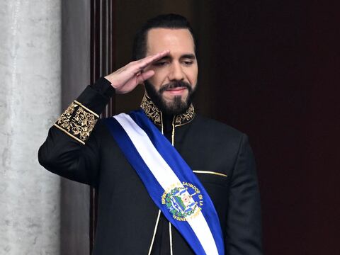 El impactante mensaje de Nayib Bukele sobre las nuevas reglas en las escuelas públicas de El Salvador