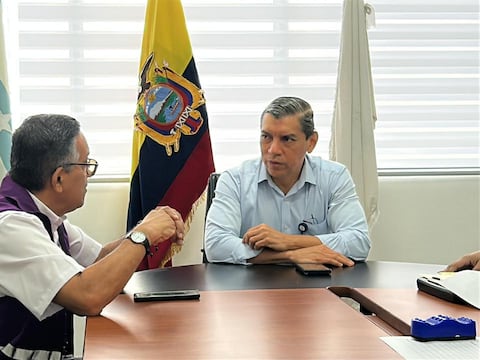 Arcsa confirma seguridad de fármacos del HTMC afectados por sabotaje, según hospital