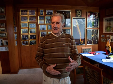 En Cuenca, las banderas de la Alcaldía se izarán a media asta en homenaje al expresidente Rodrigo Borja