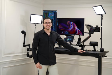 Inició revendiendo productos en Amazon y ahora es dueño de dos portales web en Estados Unidos: así es como el hijo de Galo Lara busca posicionarse en el mundo digital